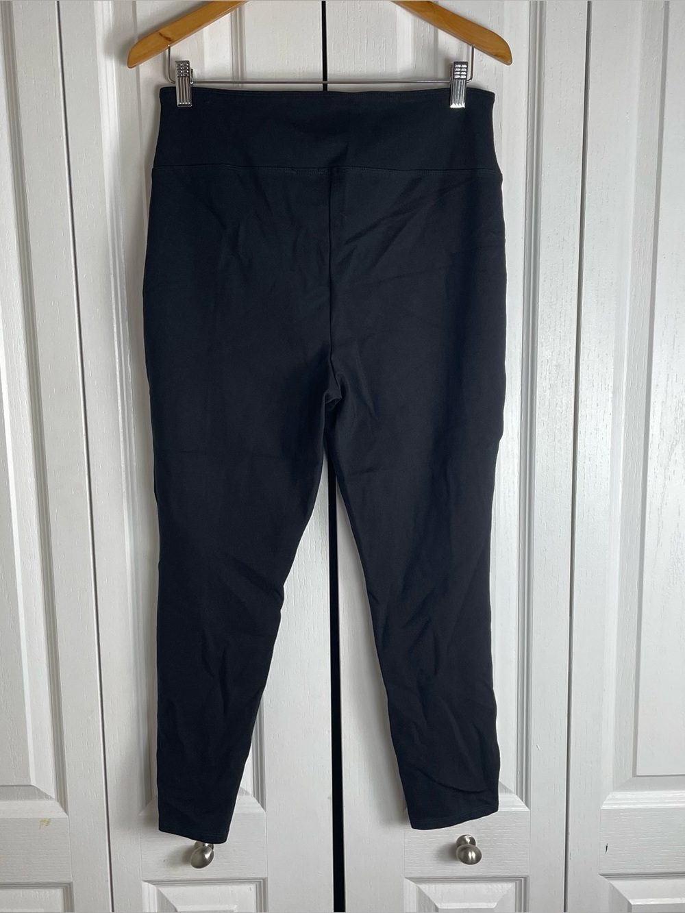 BOLD Elements Leggings Women’s L Black Seam Front Cut to Curve Slimming Stretch - Picture 5 of 12